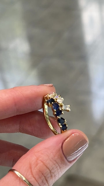 Miniatura: Anillo Encontrado de Diamantes y Zafiros en Cortes Irregulares