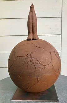 Mit beiden Beinen fest auf der Erde stehen, H_ 40 cm