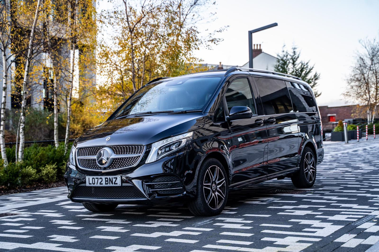 Mercedes V Class (8 Seats) V300d AMG