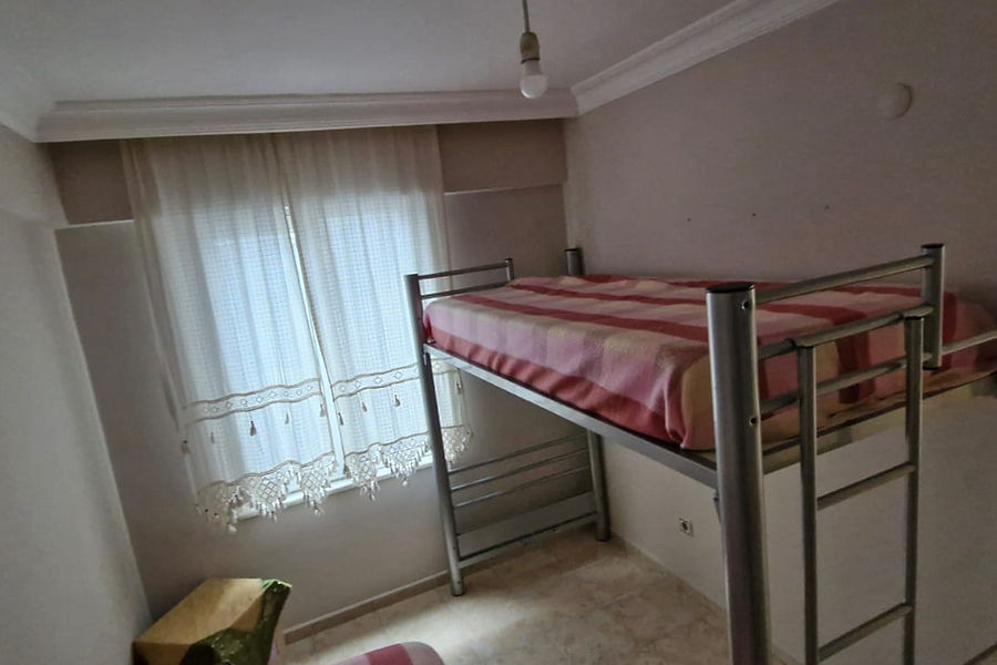 150 Evler Mahallesinde Kiralık Eşyalı 3+1 Daire