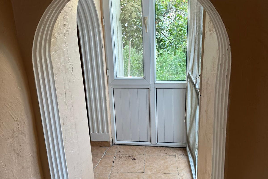 Küçükköy Merkeze Yakın 2 Ayrı Tapusu Bulunan Satılık Ev Ve Arsa