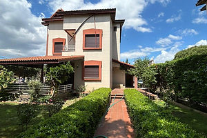 Ayvalık Altınova da Denize Yürüme Mesafesinde Dubleks Yazlık