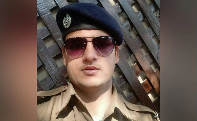 What Led To Railway Cop Shooting 4 Dead On Train? His Colleague's Account