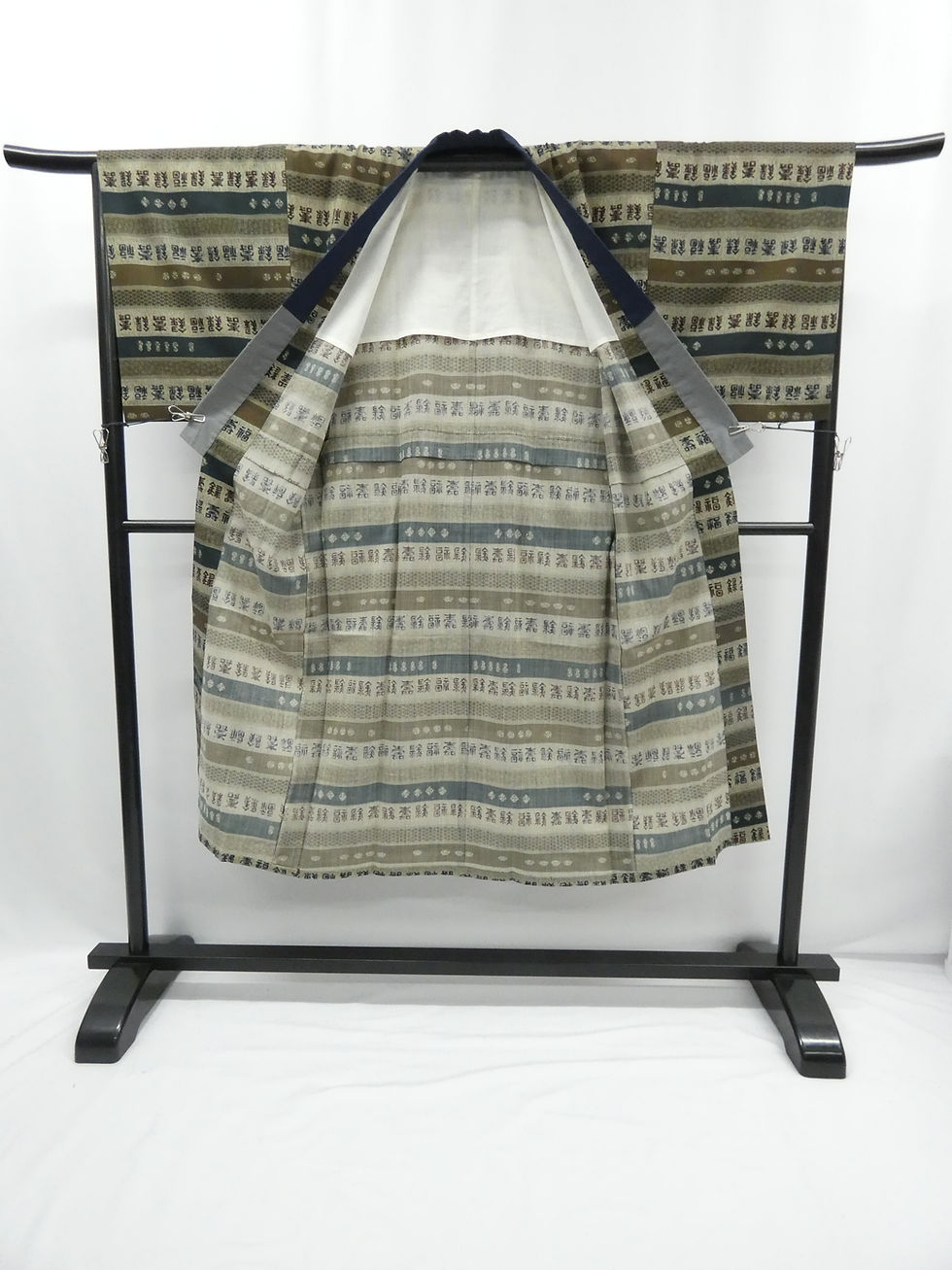 Thumbnail: ♢KMJ017 | Pure Silk Undershirt, Brown, Antique Style | One-of-a-kind, Men's Kimono Undergarment