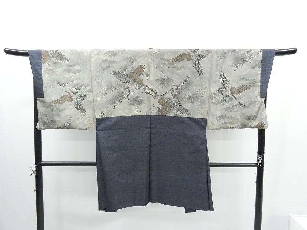 Miniatura: ◇KMH028 [Haori antiguo para hombre] Haori vintage azul marino de seda pura con estampado de águila