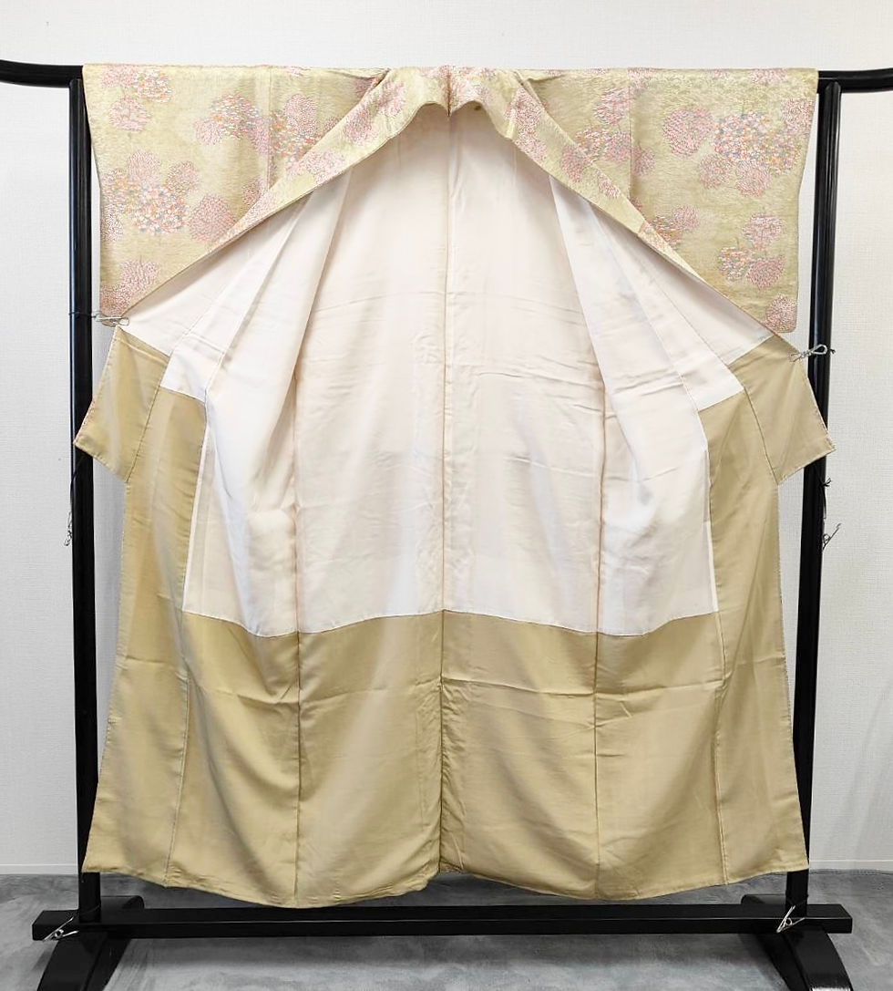Thumbnail: ◇KWK017 Kimono, Lined Kimono, Yellow-Green, Vintage, Retro, Japanese Clothing