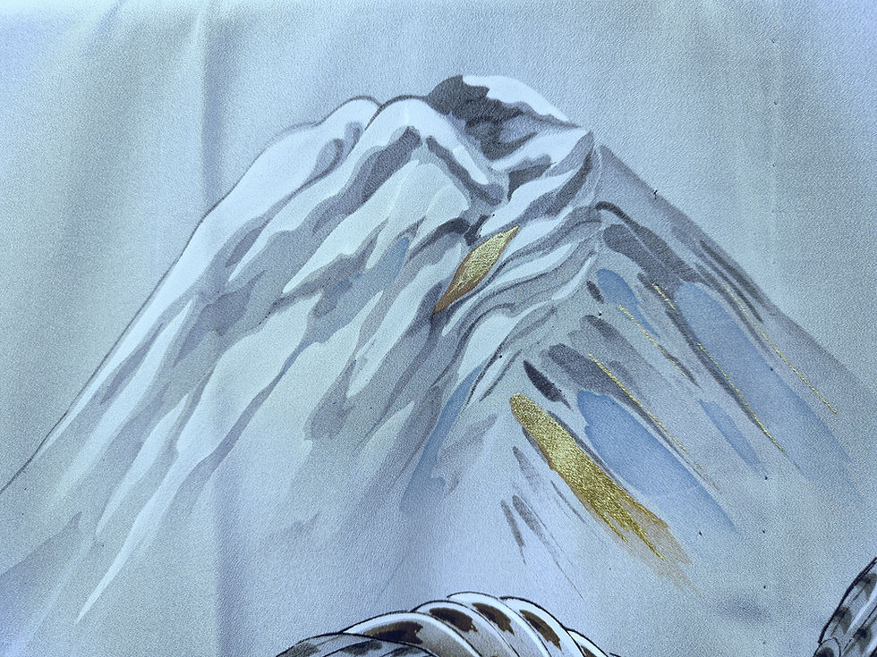 Thumbnail: ♢KMJ008 Kimono undergarment, hawk and Mt. Fuji design, pure silk, gold leaf, blue, antique, pre-owned.