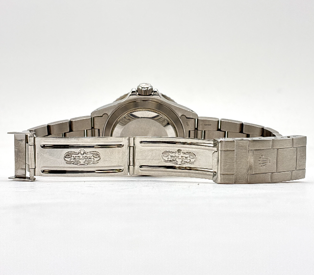 Thumbnail: ♢KT027 [Ultra Rare "Triple Zero"] ROLEX Submariner Date Ref.168000 R-Serial SS with Official ROLEX Service Card - Rare Transitional Model