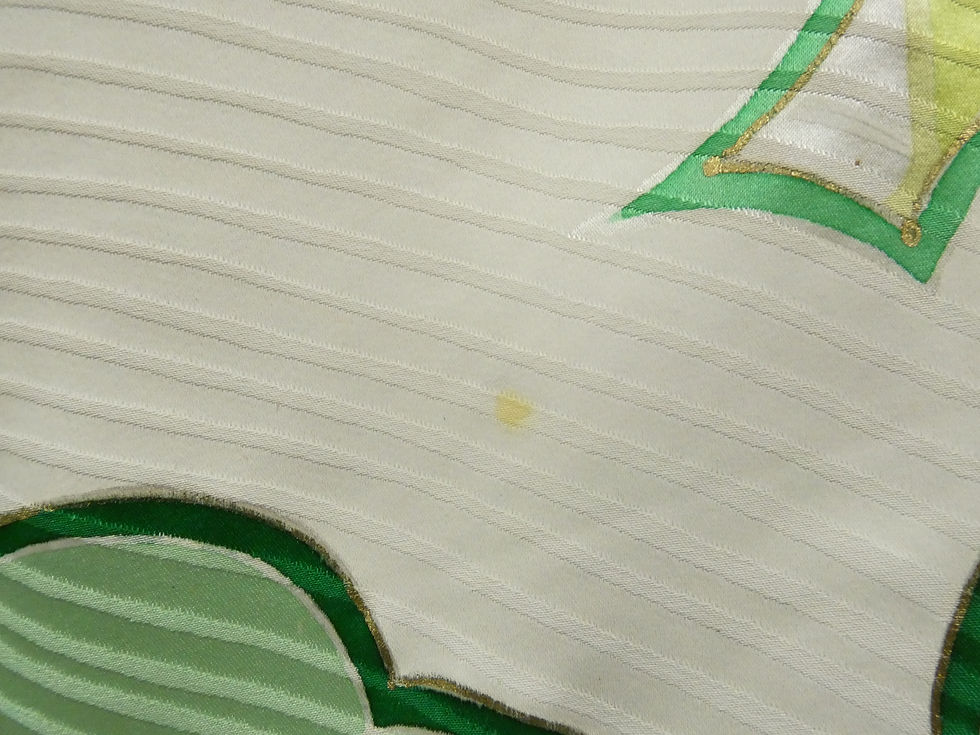 Thumbnail: 【KWF041】Pure Silk Furisode Kimono, Green | A gorgeous garment embodying the traditional beauty of Japan.