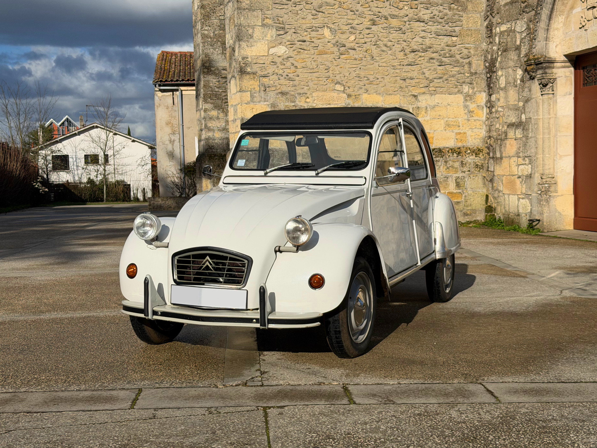 Citroën 2CV blanche