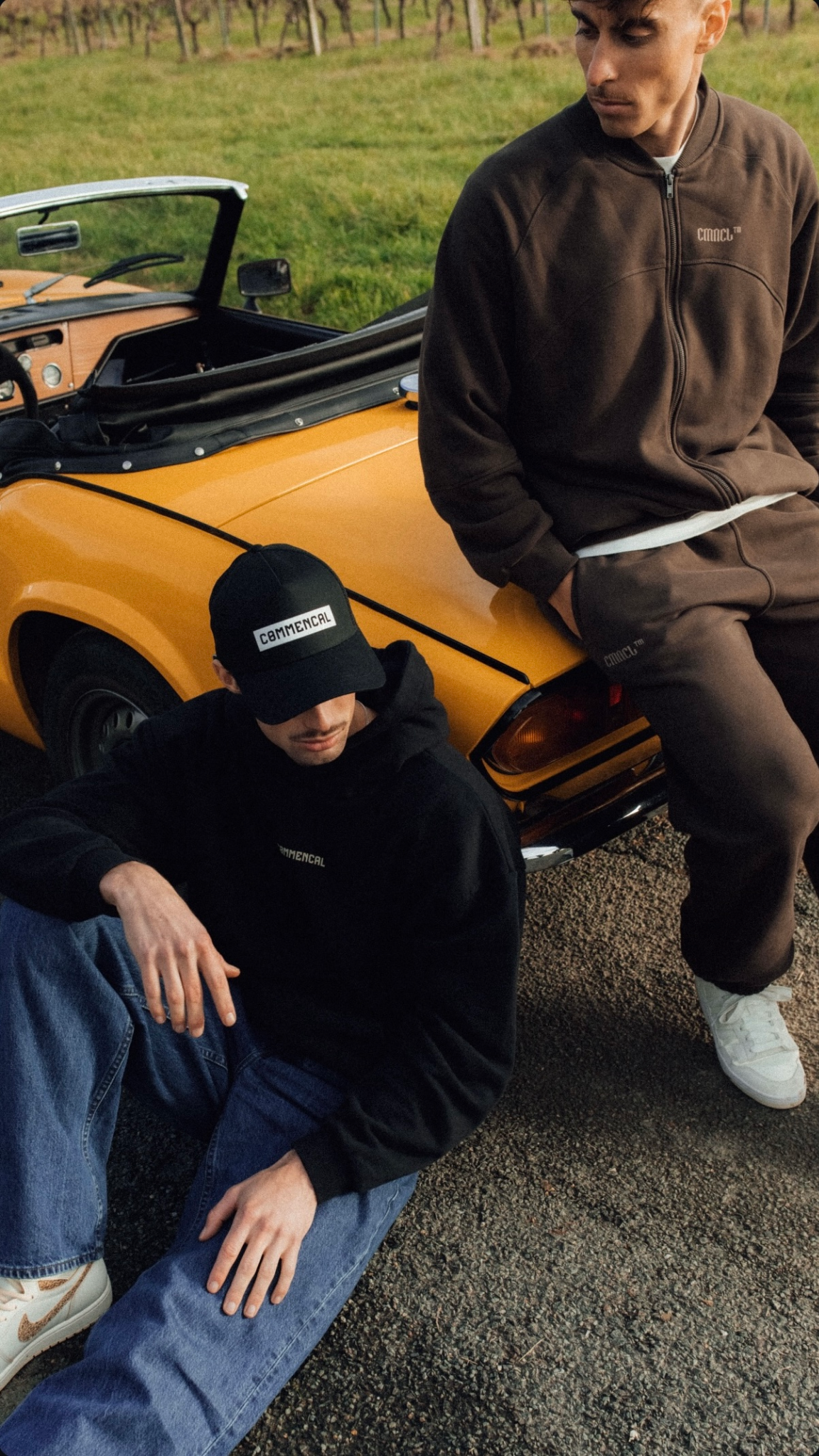 Shooting avec la Triumph Spitfire jaune