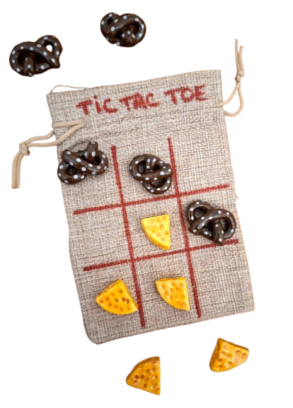Miniature : Tic Tac Toe - support Jute 10x15 + 2 jeux de 5 pièces