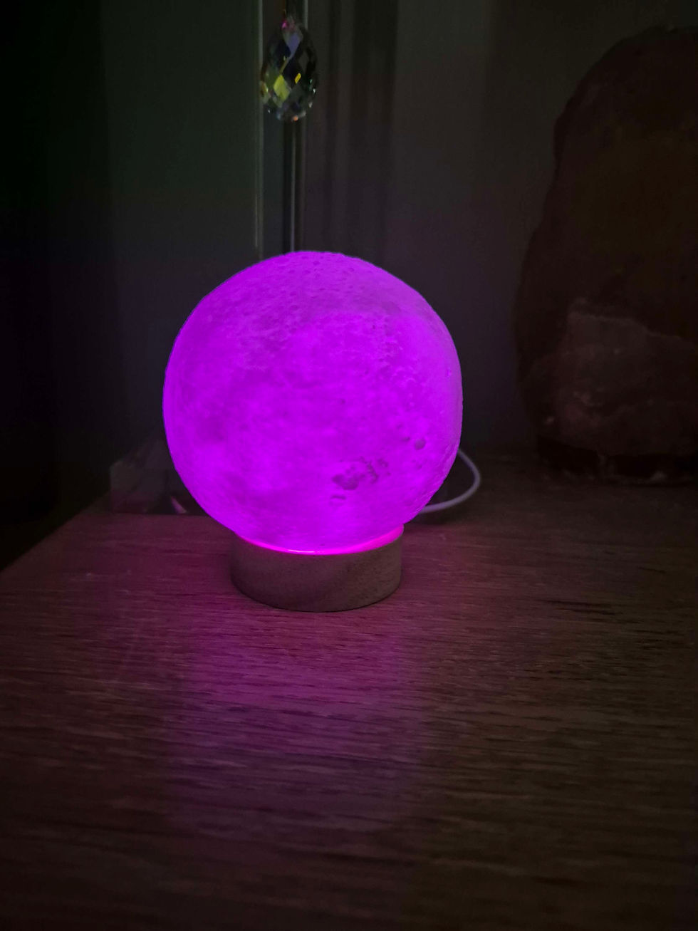 moon shape night light