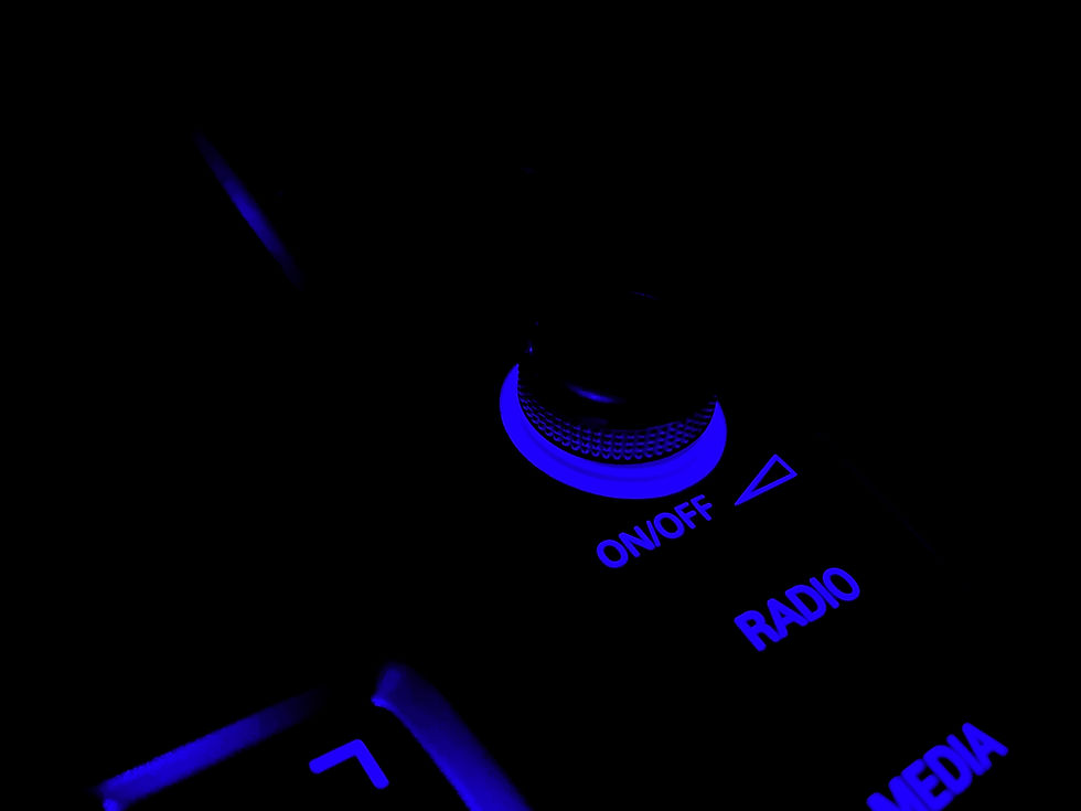 car radio.jpg