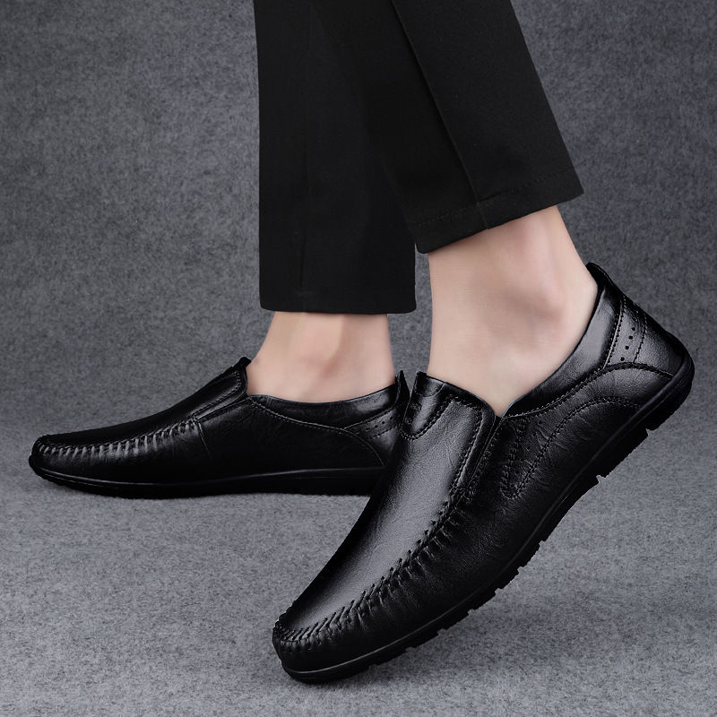 Thumbnail: Men Casual Leather Driving Shoes