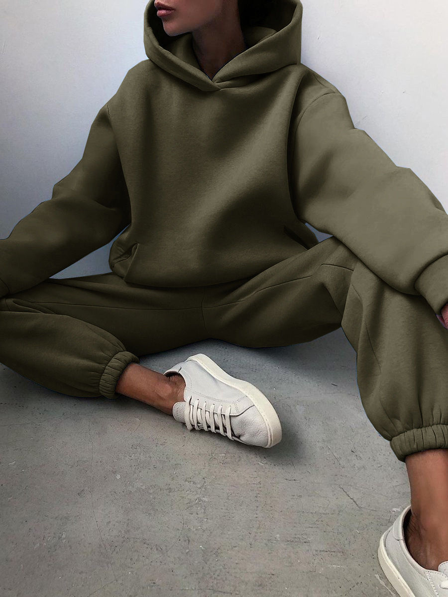 Thumbnail: Womens Long Sleeve Sweatshirt Pants Set
