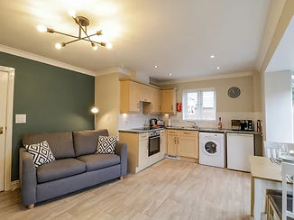 kitchen 1.jpg