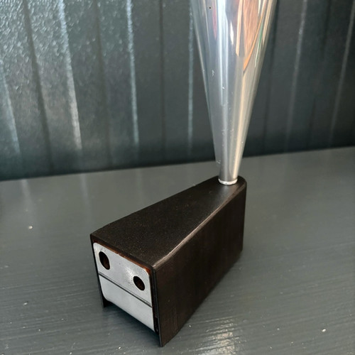 Wall bracket BeoLab 8000 / 8002 | DesignedAV