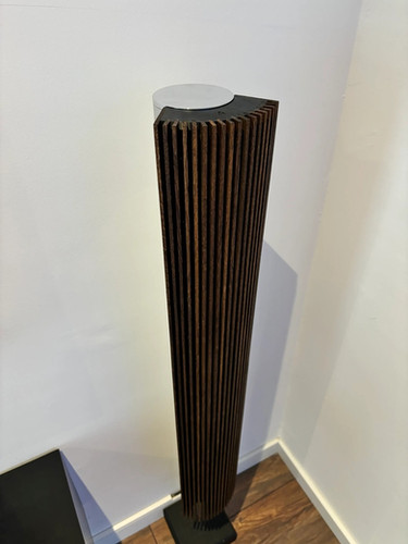 Beolab 8000 and 8002 - Wooden covers in premium oak. | DesignedAV