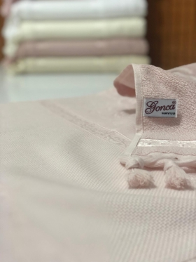 Küçük resim: Gonca Düz Etamin İşlemelik Havlu - 50x90 (Saçaklı)