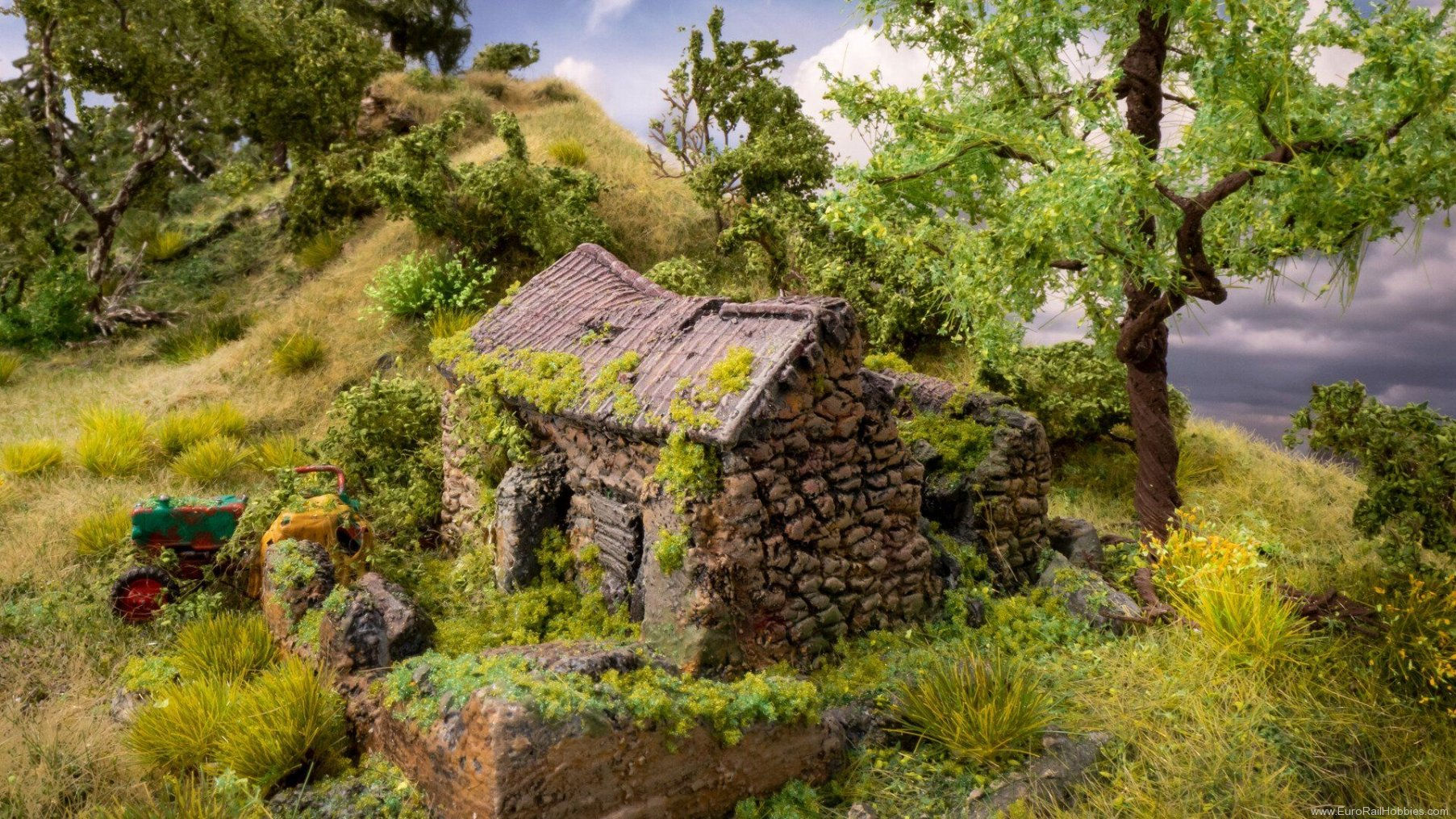 NOCH 60761 HO/OO Abandoned Place Ruins of a Building Exclusive One-time Issue