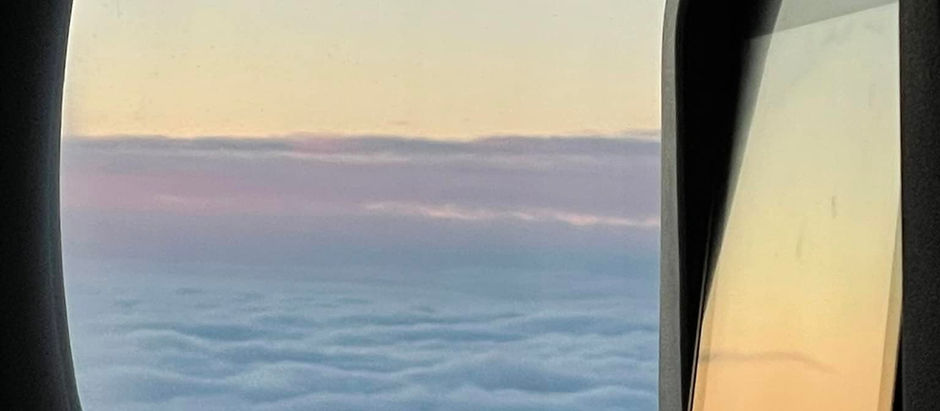 Travel to a new country solo