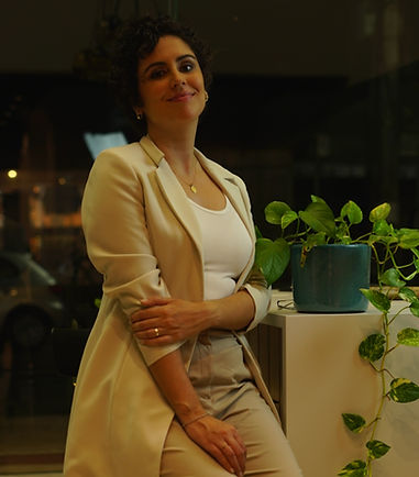 A7307448 (1)_edited.jpg