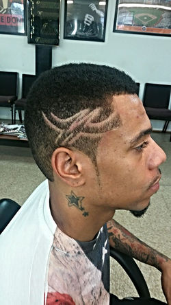 Cut low high fade with design