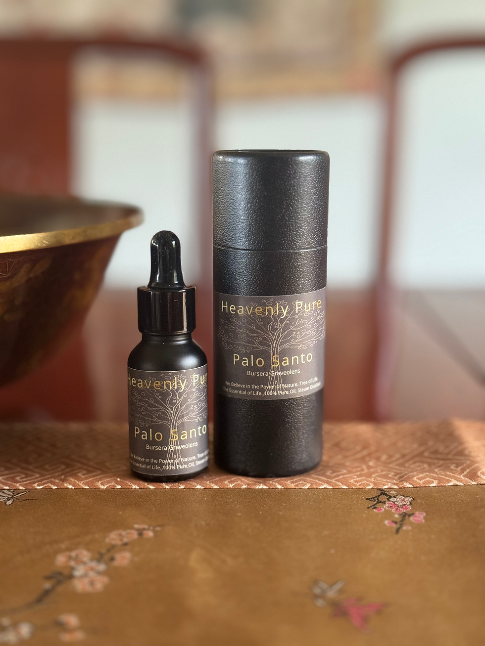 Miniatyrbilde: Palo Santo eterisk olje