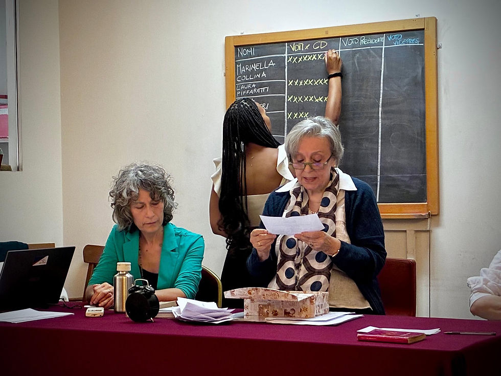 a sinistra Marinella Collina e a destra Carla Borri