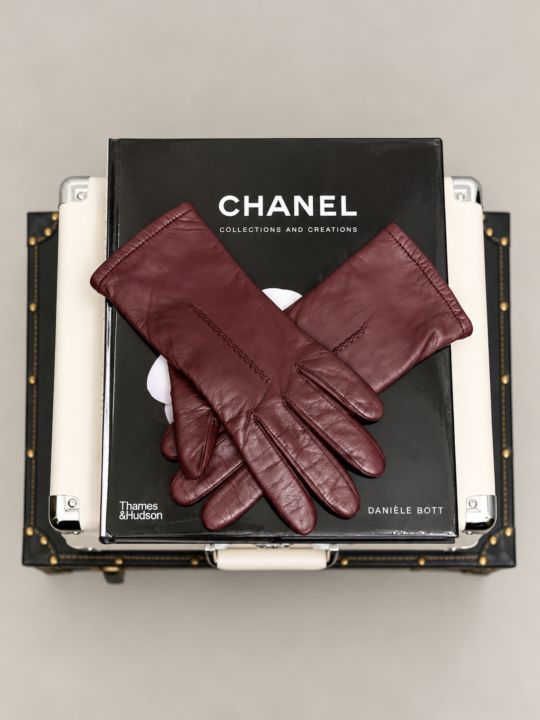 Vintage Townes Burgundy Leather Gloves