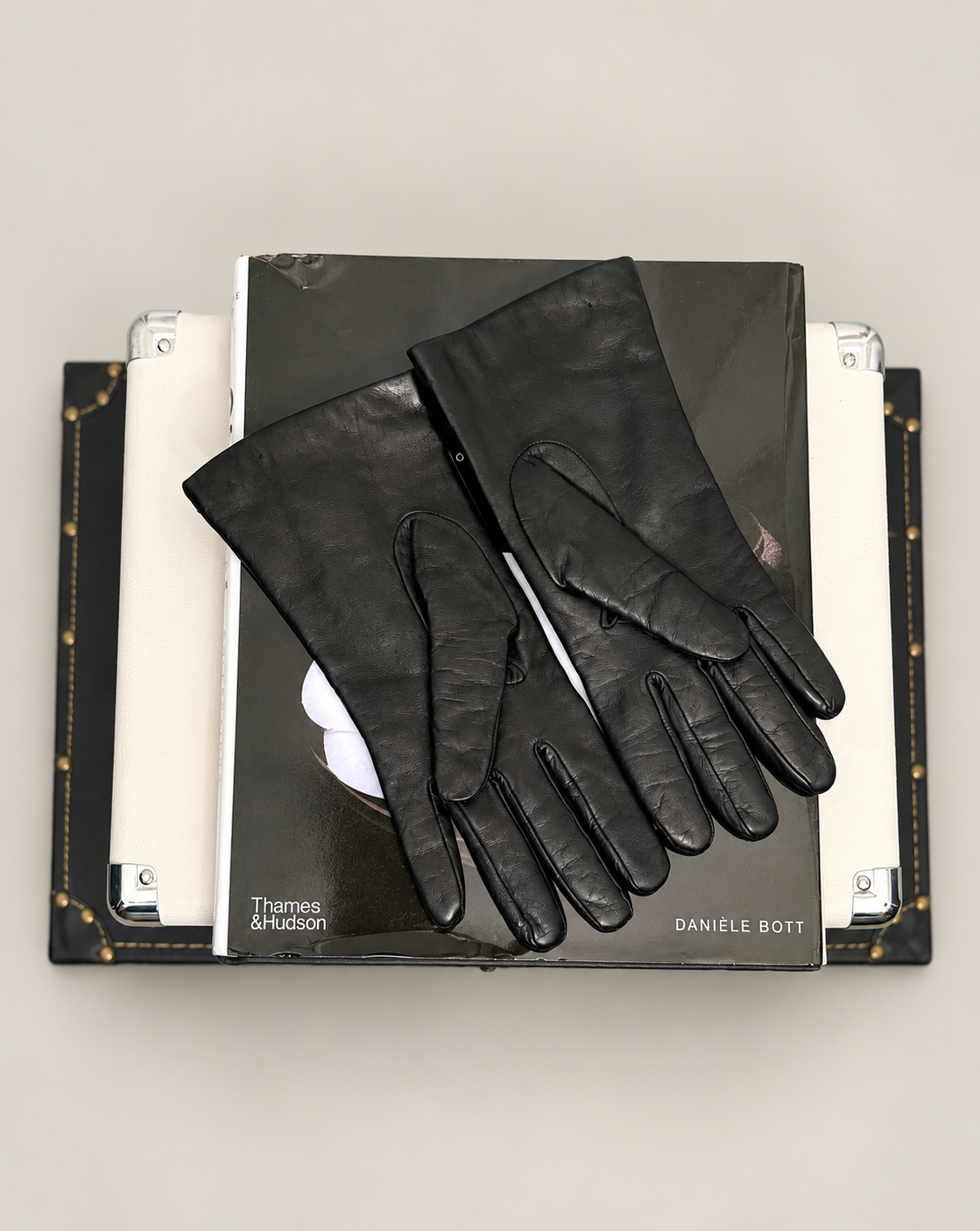 Vintage Portolano Black Leather Cashmere Lined Opera Gloves