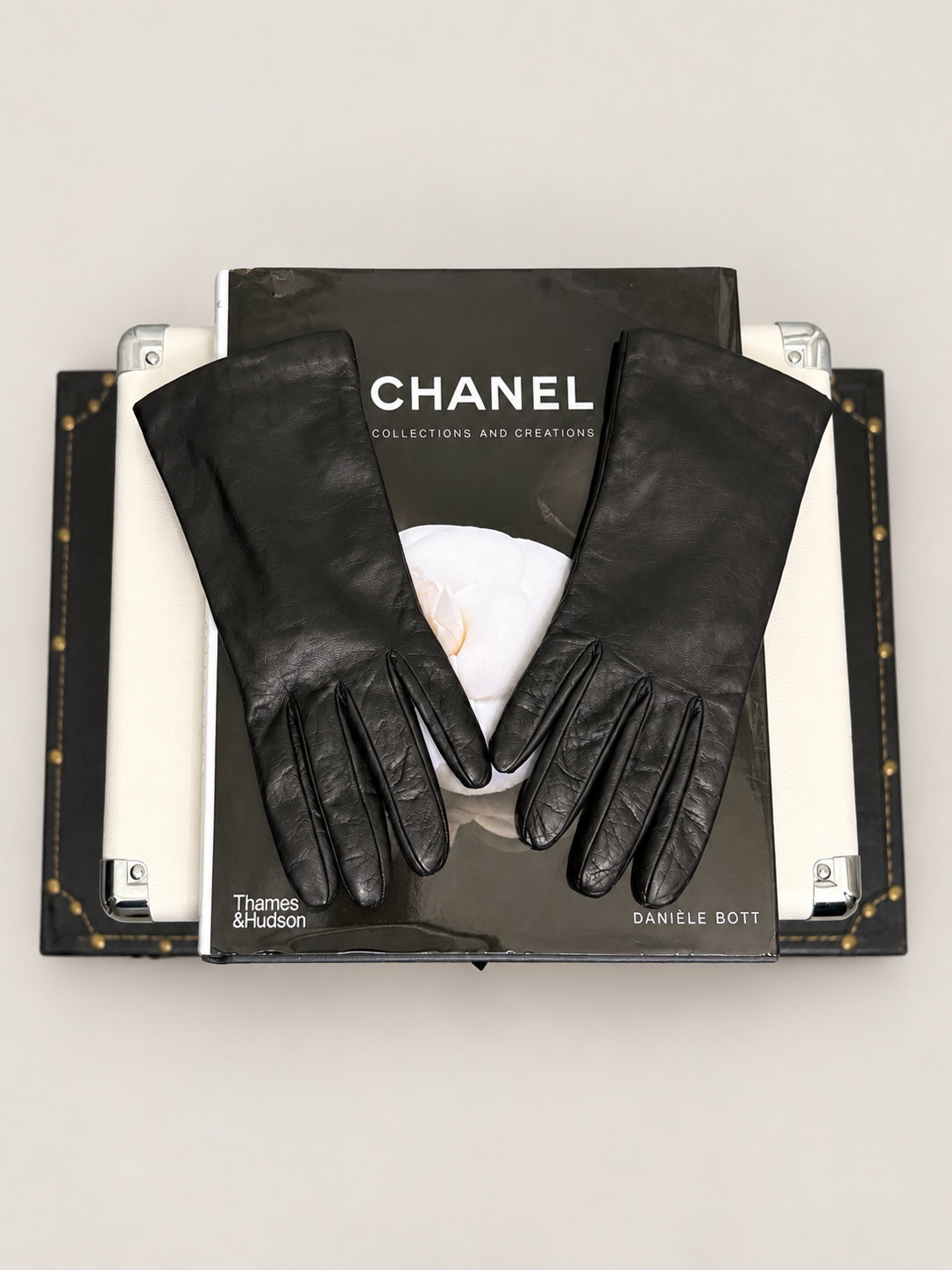 Vintage Portolano Black Leather Cashmere Lined Opera Gloves