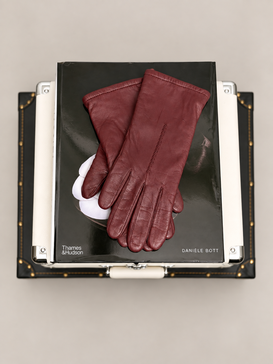 Vintage Townes Burgundy Leather Gloves
