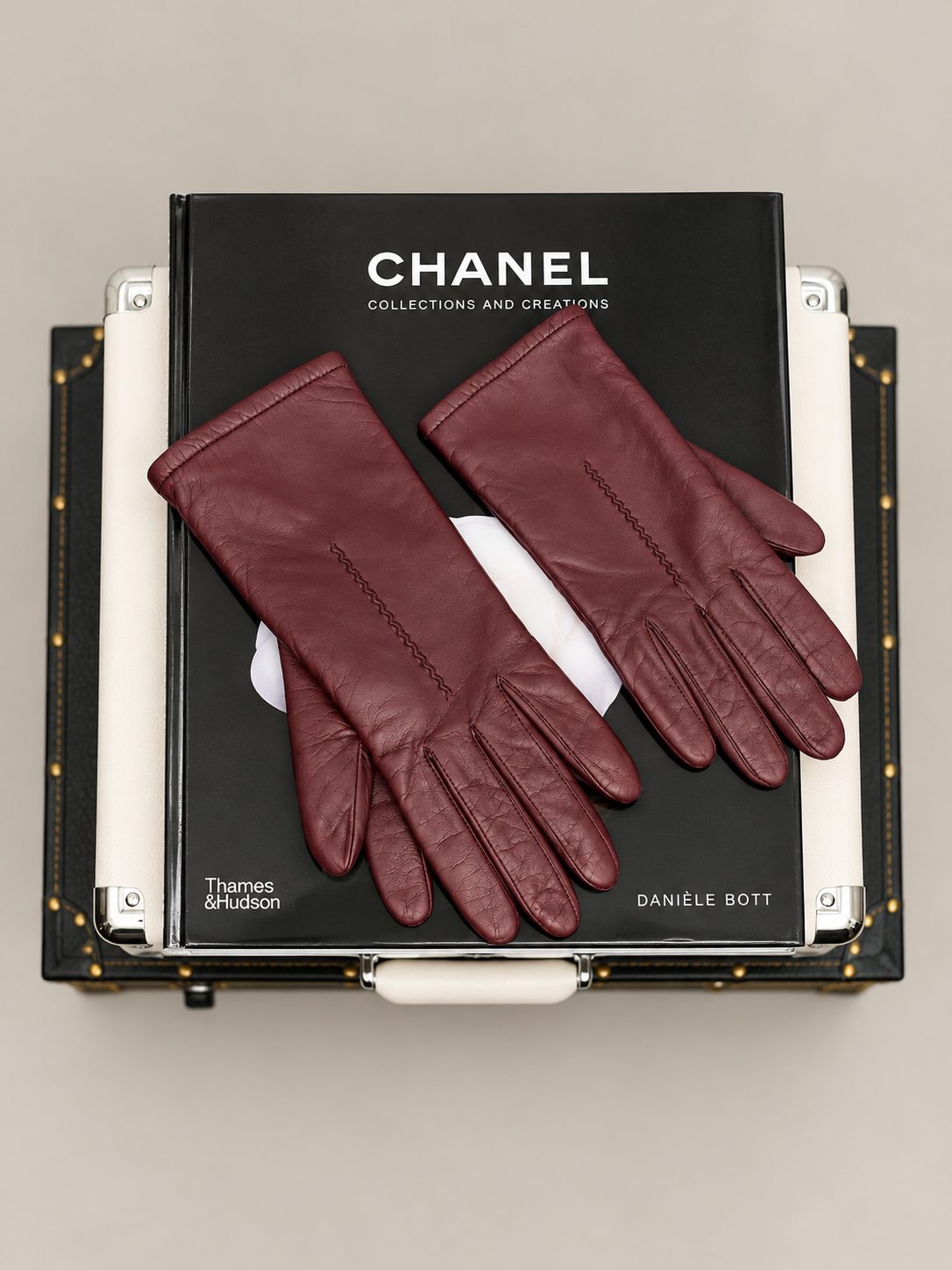 Vintage Townes Burgundy Leather Gloves