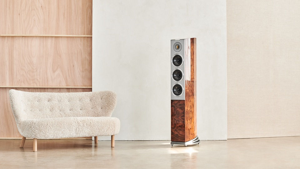 Thumbnail: Audiovector R 8 Arreté samostoječi zvočniki