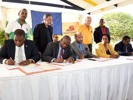 Promé Minister Koeiman a lamentá ku no a duna chèns pa amplia base di gobièrnu. (VIDEO)