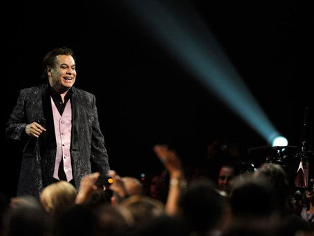 E legendario Juan Gabriel ta fayesé na edat di 66 aña.(VIDEO/FOTO)