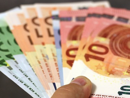 Hulanda ku ekonomia mas kompetitivo den Union Europeo.