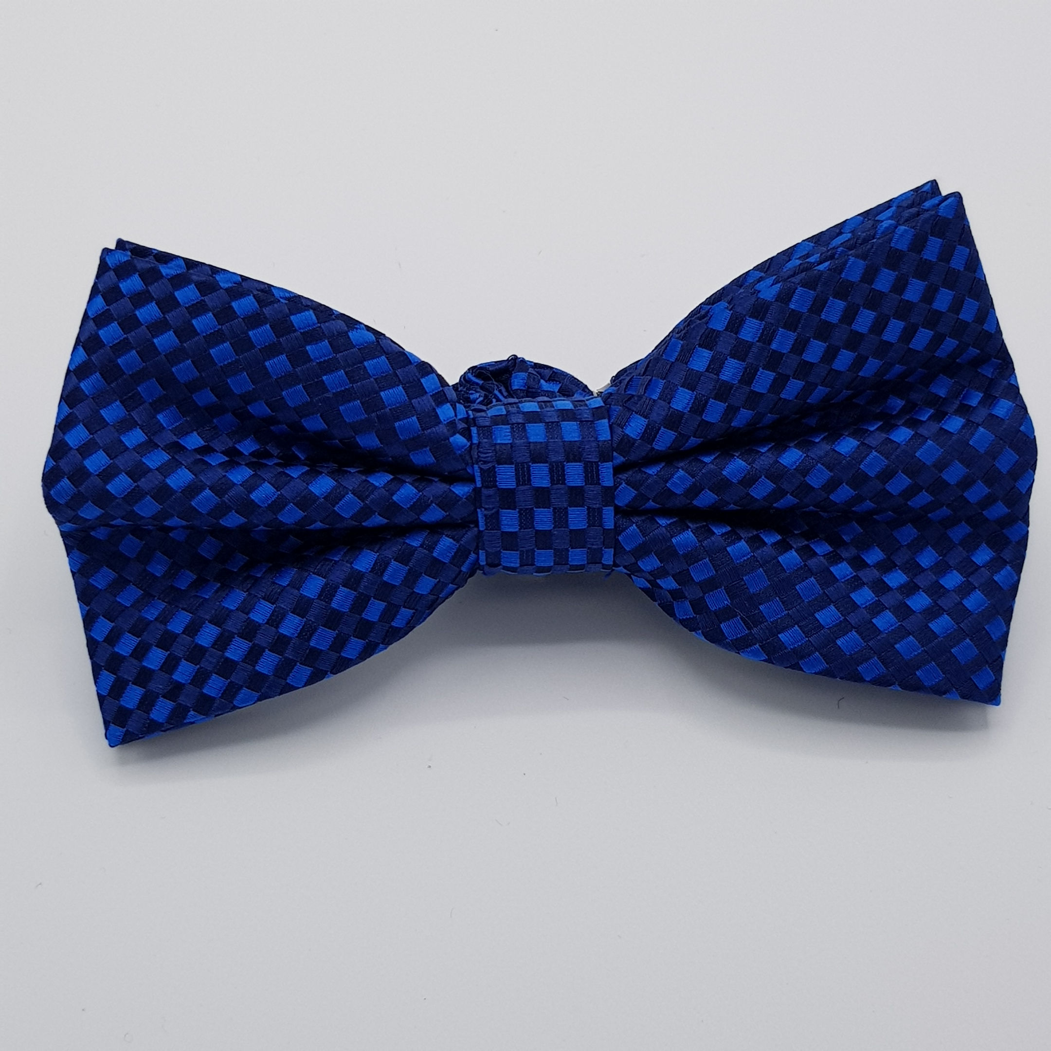 Pattern bowtie 