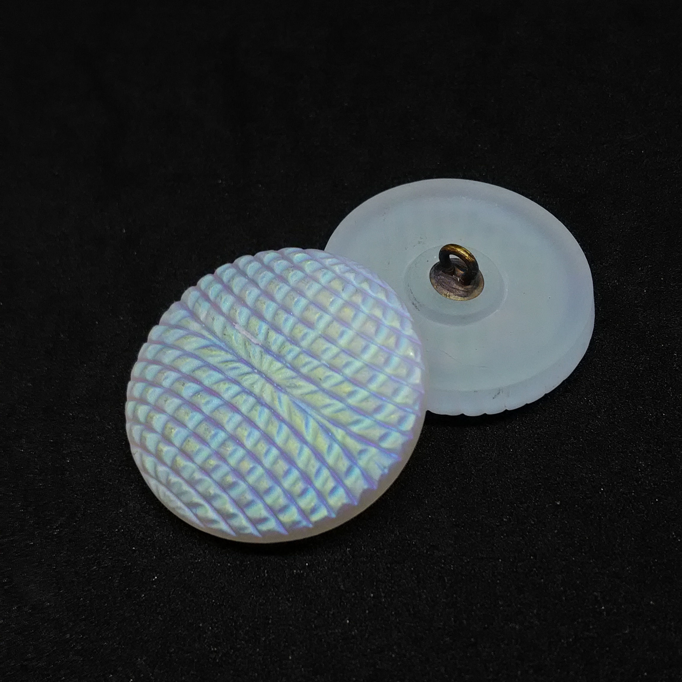 R-12チェコガラスボタン29mm