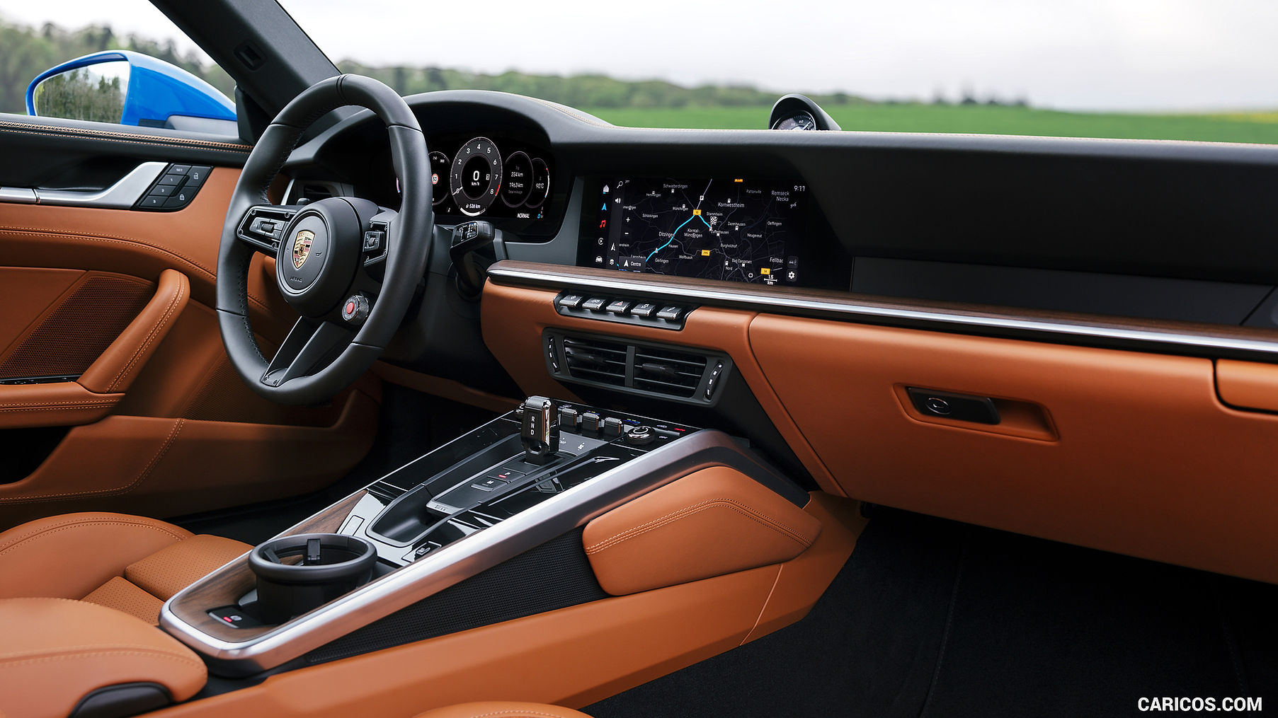2025_porsche_911_carrera_7_2560x1440.jpg