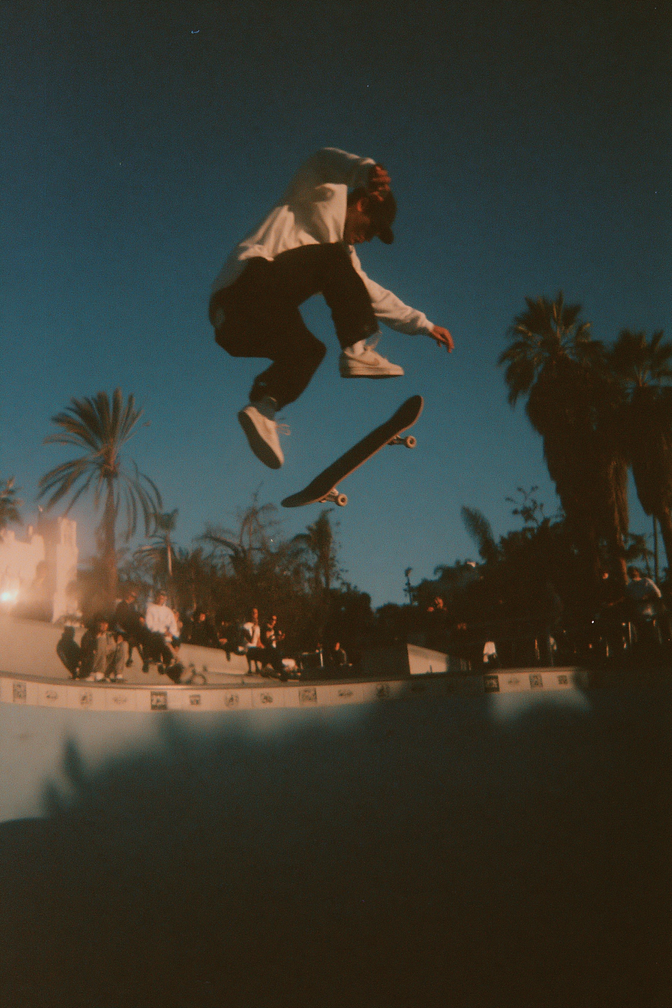 DesignedByPaul_Skate_boarding_in_a_skate_park_shot_on_a_dispo_094a7e56-486a-452b-af74-19c9