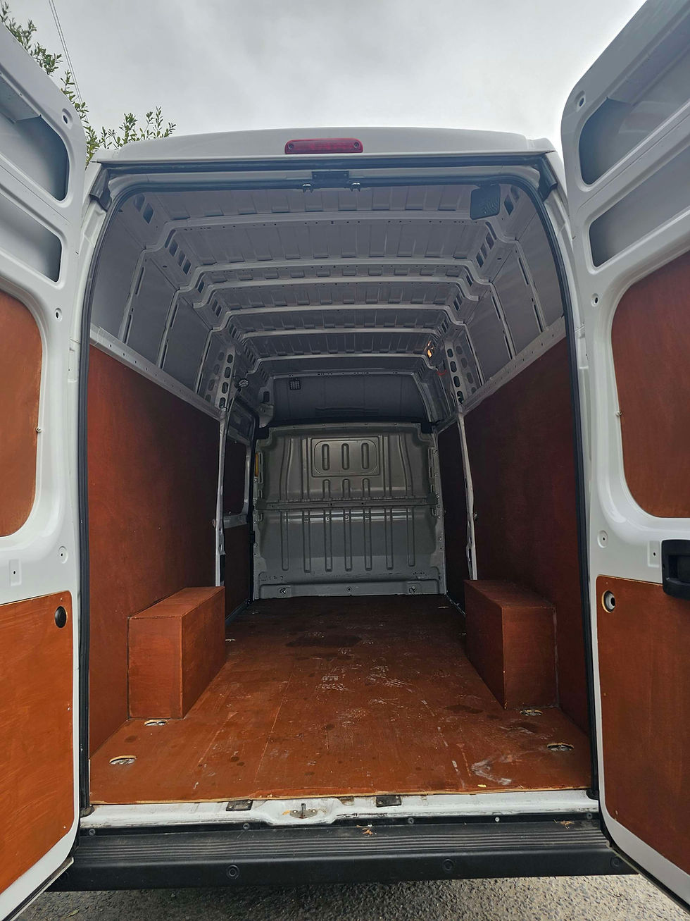 Thumbnail: Citreon Relay L4H3 140ps Enterprise