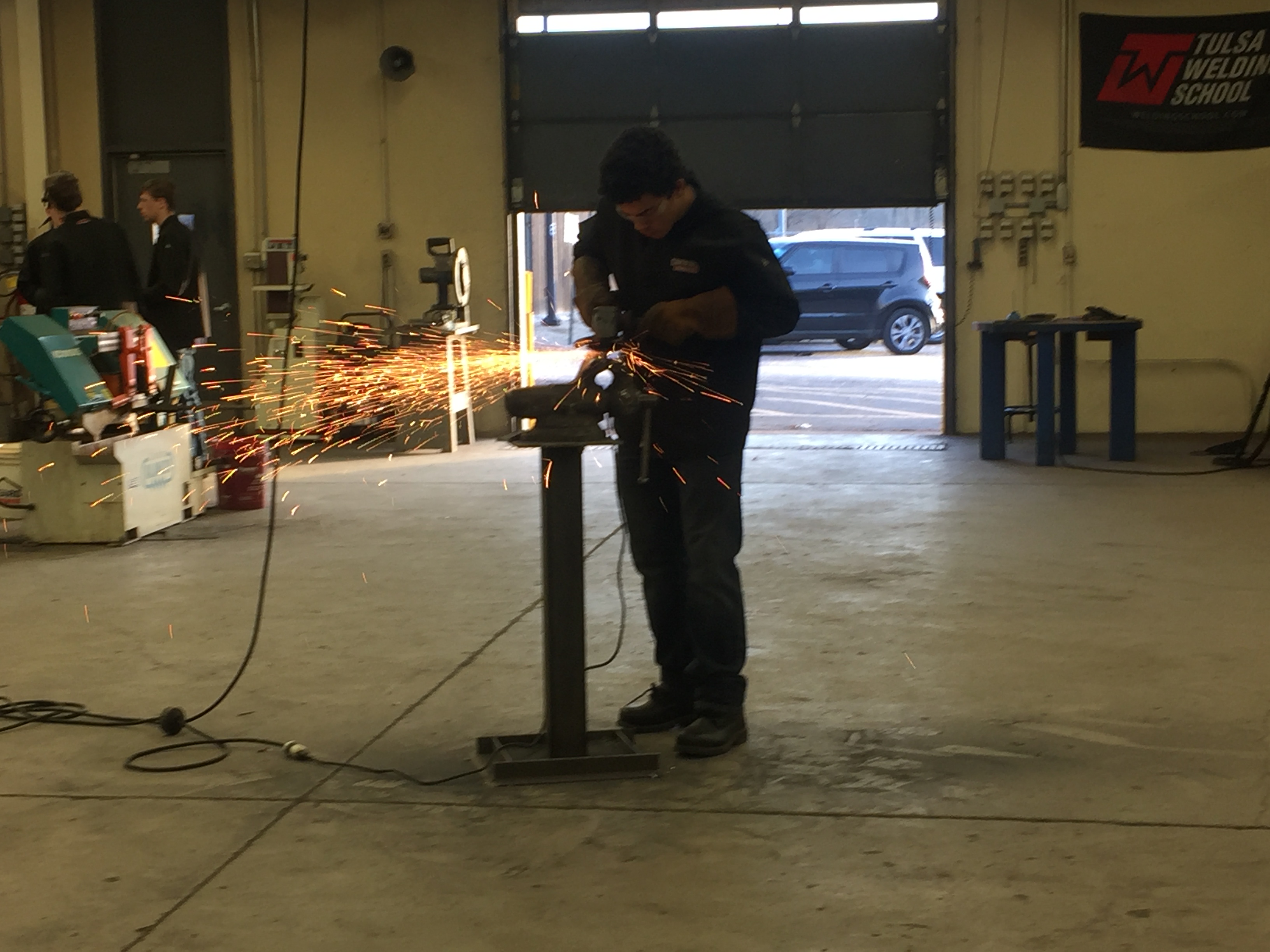 Entry Level Welder 07 - z9cndev