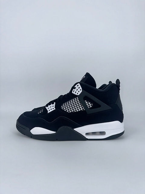Jordan 4 “White Thunder” (Gradeschool) | Cjaysdrip
