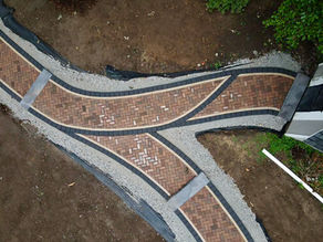 Make a statement with your unique and functional walkway. 