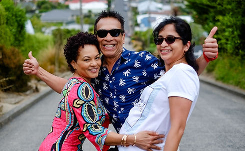 people-enjoying-a-shore-excursion-in-new-zealand