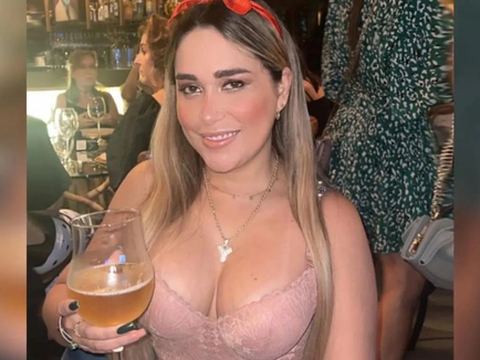 Δασκάλα απολύθηκε επειδή δημοσίευσε σέξι φωτογραφίες με μπικίνι στο Instagram! (pics)