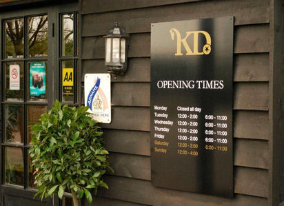 Pub, Cafe & Restaurant Signage
Bespoke | Handmade